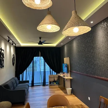 Adik Aisyah Black Forest Cameron Highlands Homestay For Muslim Exterior photo