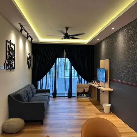 Adik Aisyah Black Forest Cameron Highlands Homestay For Muslim Exterior photo